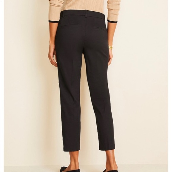 COPY - NWT Ann Taylor Crop Pant - Picture 2 of 3